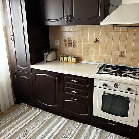 Lalelelor Apartment 苏恰瓦 外观 照片