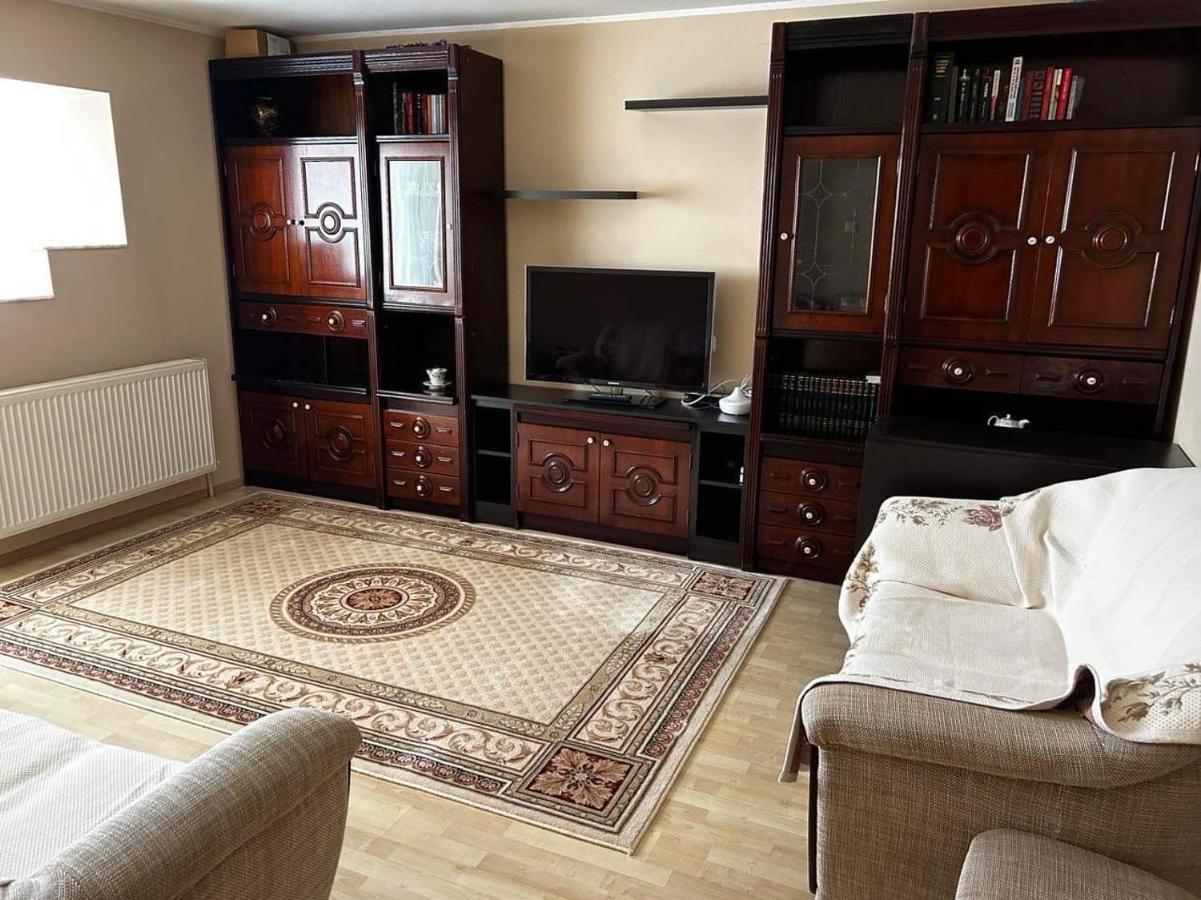Lalelelor Apartment 苏恰瓦 外观 照片